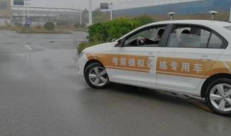 自动挡汽车从起步到停车全攻略