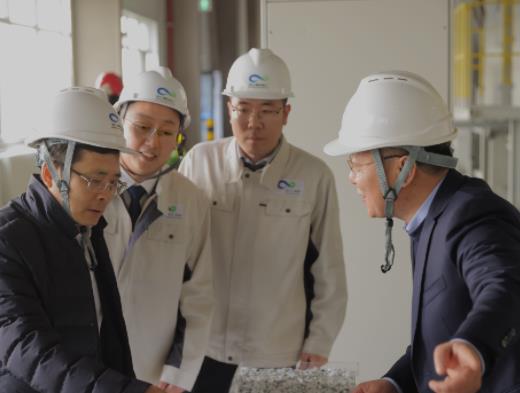 聚焦两会:全国人大代表周云杰今年带来这6份建议