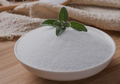 盐水洗脸有什么好处与坏处 用醋洗脸真的可以淡斑吗