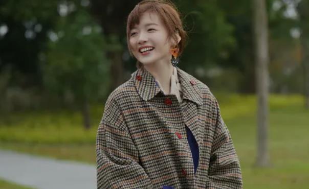 《欢乐颂4》钟鹏浩喜欢谁?