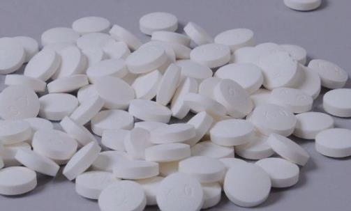 VC片的作用和功效 服用维c泡腾片的注意事项