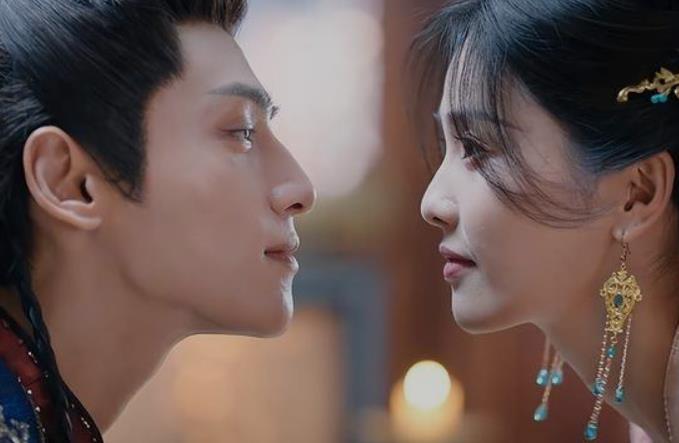 《长月烬明》3个细节证明,苏苏只是傀儡,澹台烬爱上的人是叶夕雾