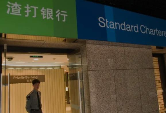 办理银行卡必须本人去吗?