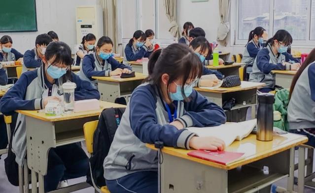 2023高考试卷各个地方的考题范围一样吗 高考试卷跟哪些省份是相同的 为什么各省份高考卷不样