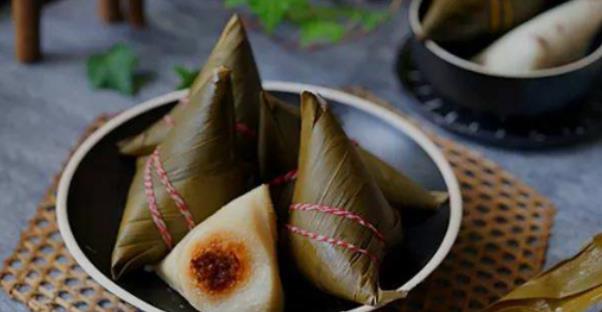 包粽子糯米泡好还是不泡好？