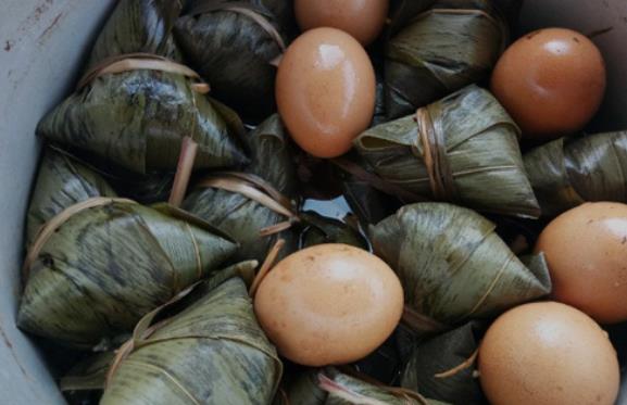 粽子可以与鸡蛋一起煮吗 粽子锅煮鸡蛋有营养吗
