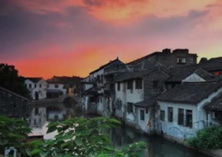现在旅游都选择民宿的原因分析 每年旅游两次多吗