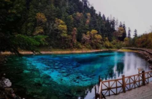 九寨沟旅游要爬山吗 九寨沟旅游攻略能不能自由行去
